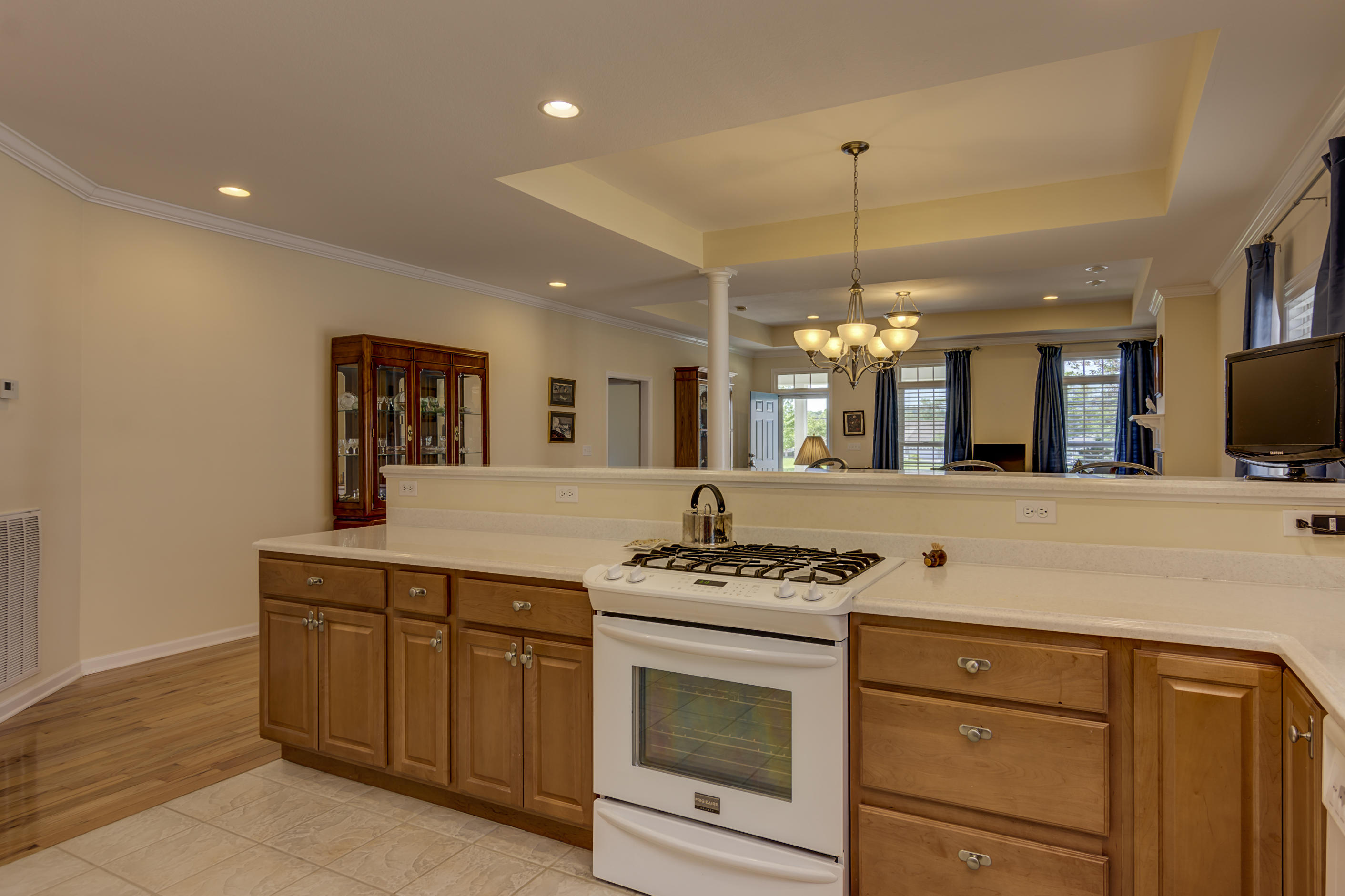 115 Liberty Court Oak Ridge, TN 37830 - Photo 8 of 20 Kitchen1