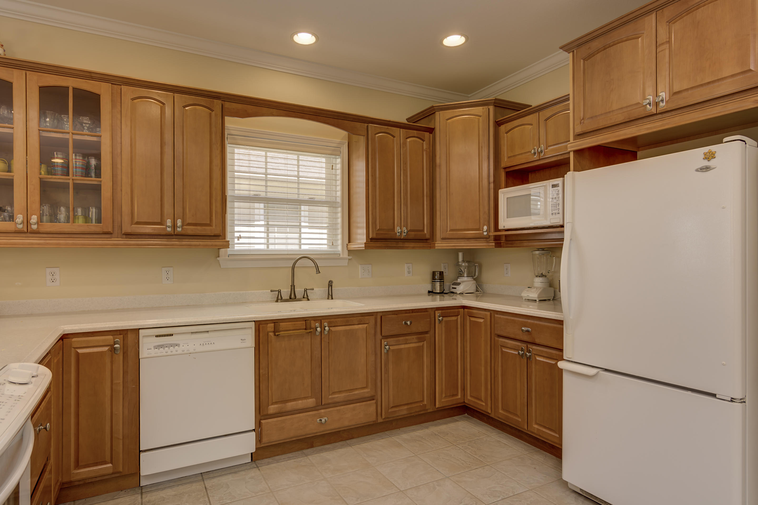 115 Liberty Court Oak Ridge, TN 37830 - Photo 9 of 20 Kitchen3
