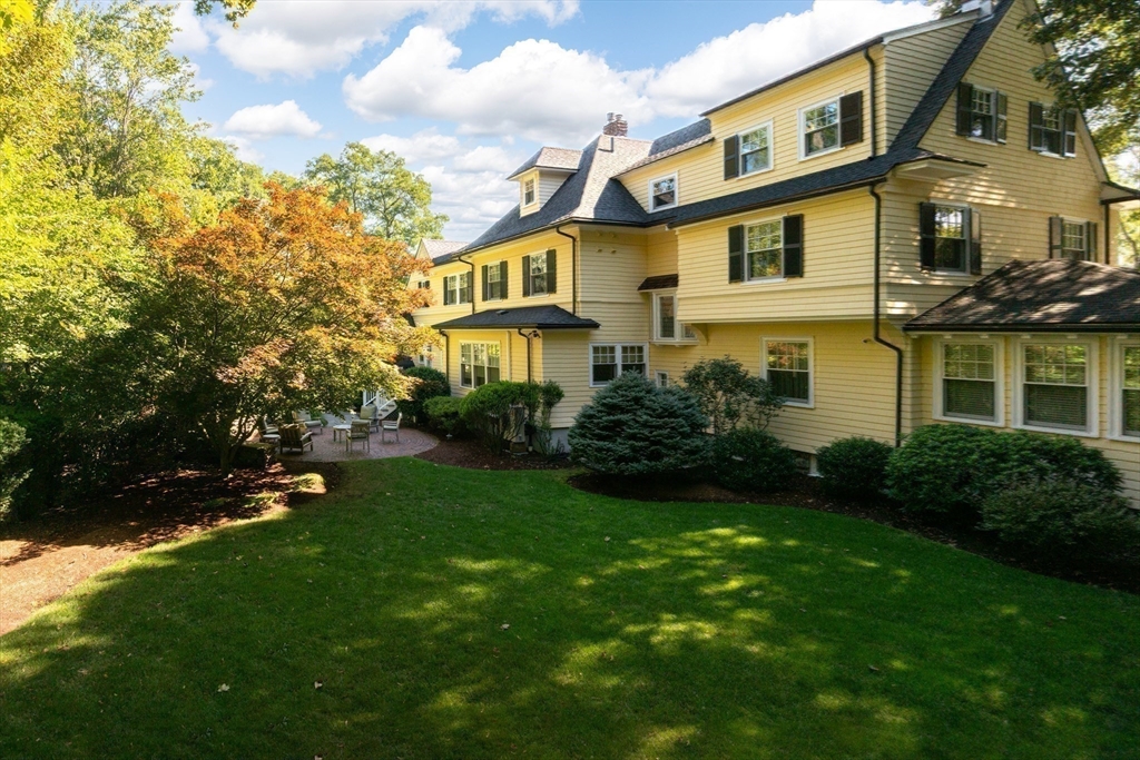 11 Winthrop Road Lexington, MA 02421 - Photo 25 of 26