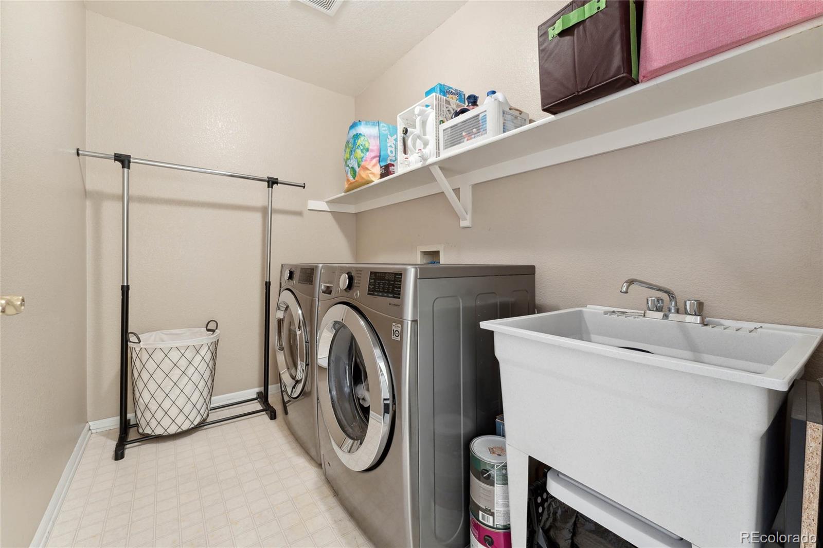 3640 East Mallard Drive Highlands Ranch, CO 80126 - Photo 30 of 39