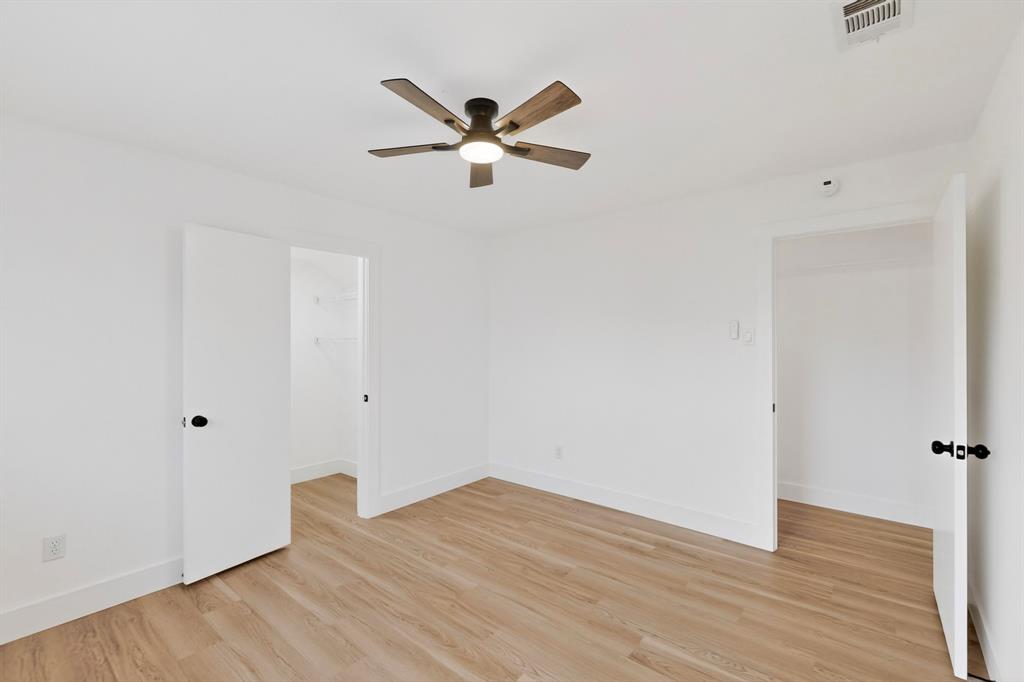 2416 Dalgreen Drive Plano, TX 75075 - Photo 23 of 38