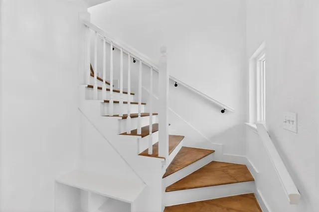 a view of entryway with stairs