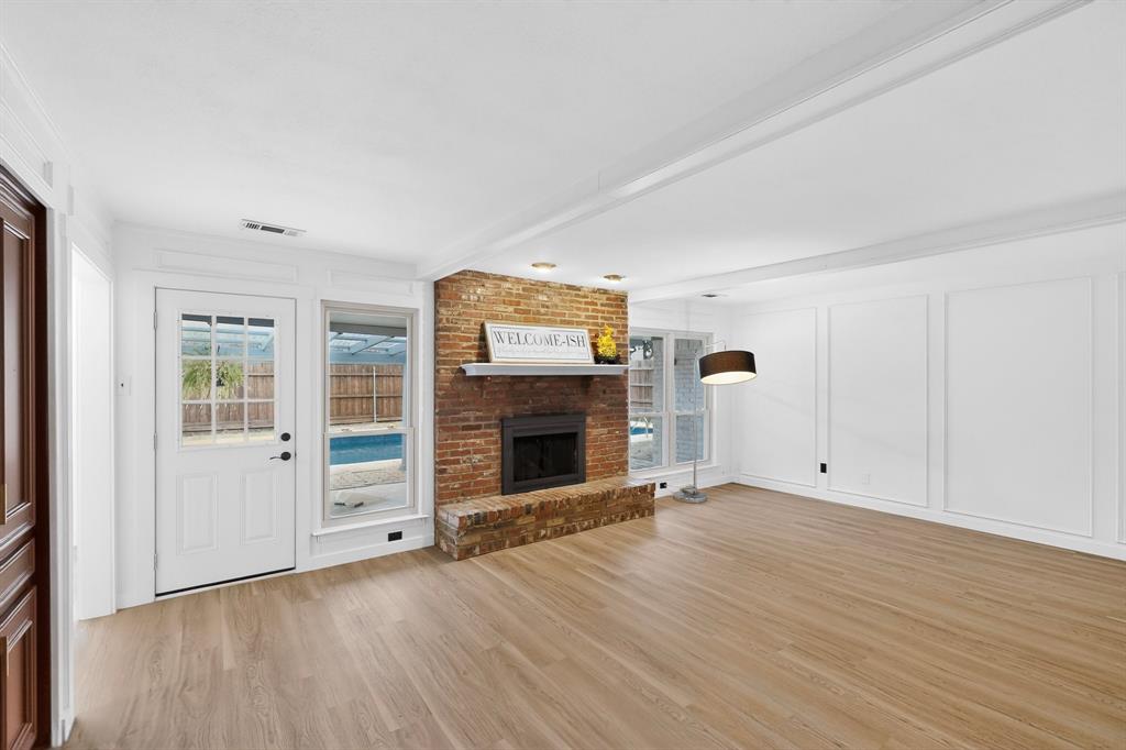 2416 Dalgreen Drive Plano, TX 75075 - Photo 7 of 38