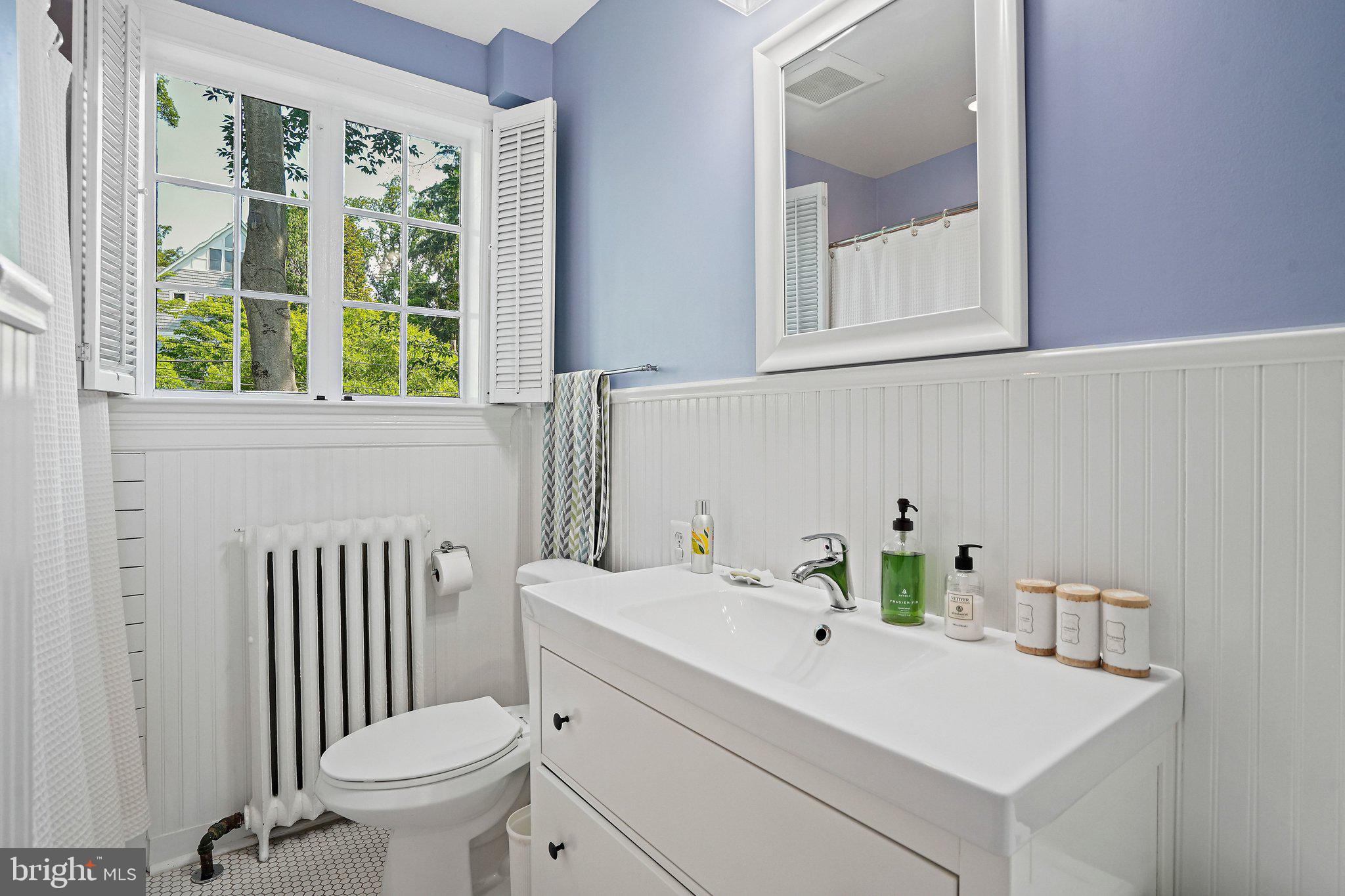 3612 Albemarle Street Northwest Washington, DC 20008 - Photo 26 of 42