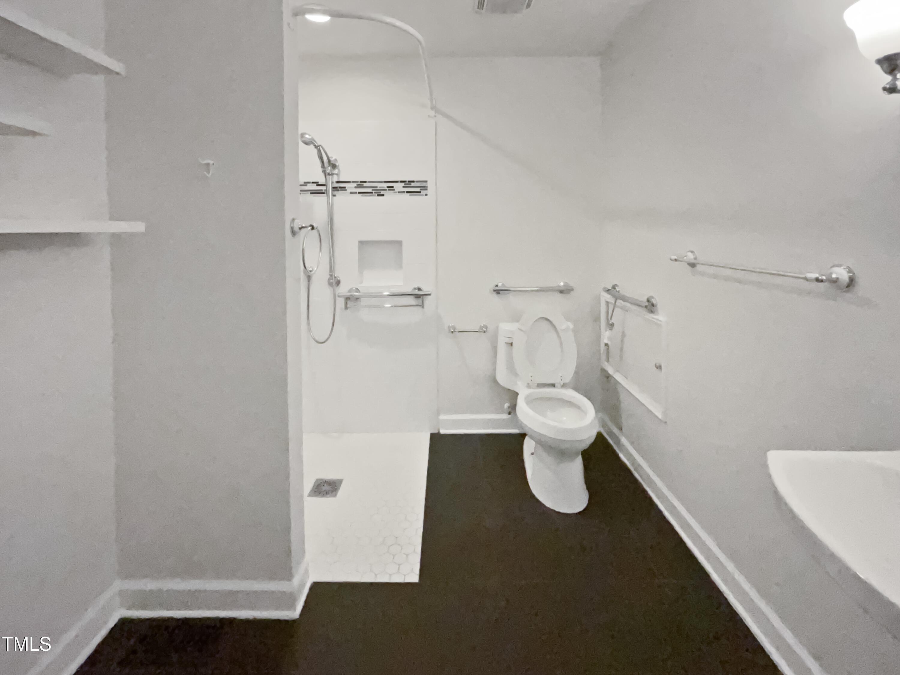 1522 Goodwin Road Durham, NC 27712 - Photo 13 of 21 photo_13