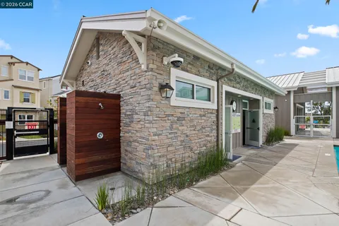$1,738,888 | 7195 Calistoga Lane, Dublin, CA 94568