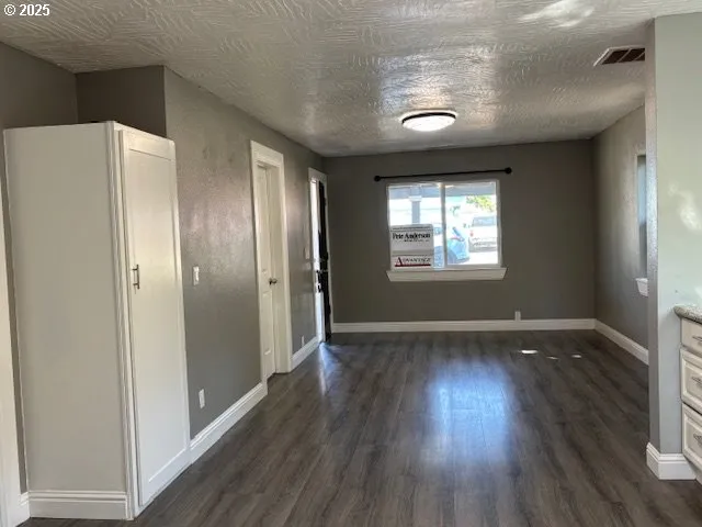 $345,000 | 3790 Midway Avenue Northeast, Salem, OR 97301