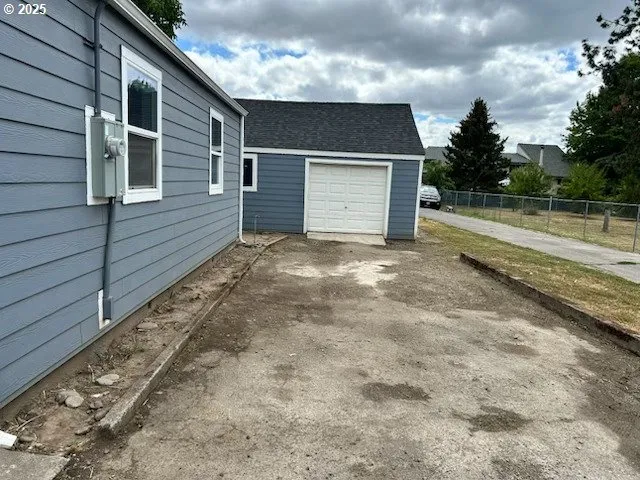 $345,000 | 3790 Midway Avenue Northeast, Salem, OR 97301