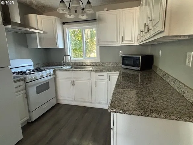 $345,000 | 3790 Midway Avenue Northeast, Salem, OR 97301