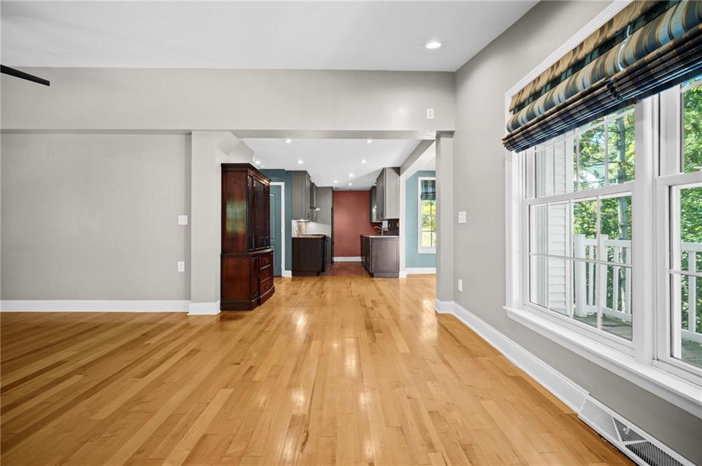 371 Highland Road Pittsburgh, PA 15235 - Photo 25 of 50 a view of livingroom with kitchen and glass door
