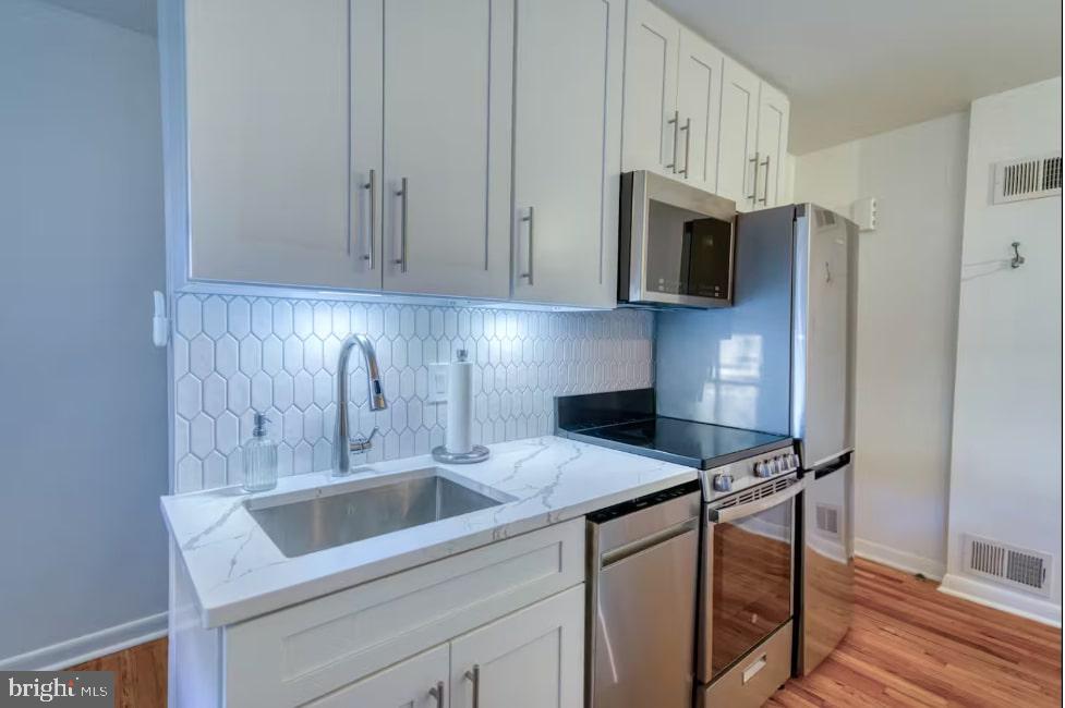 1026 Pine Street Philadelphia, PA 19107 - Photo 12 of 43