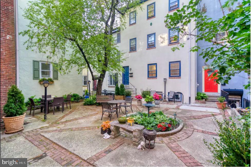 1026 Pine Street Philadelphia, PA 19107 - Photo 41 of 43