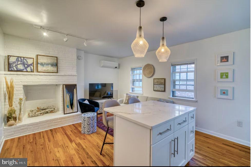 1026 Pine Street Philadelphia, PA 19107 - Photo 5 of 43