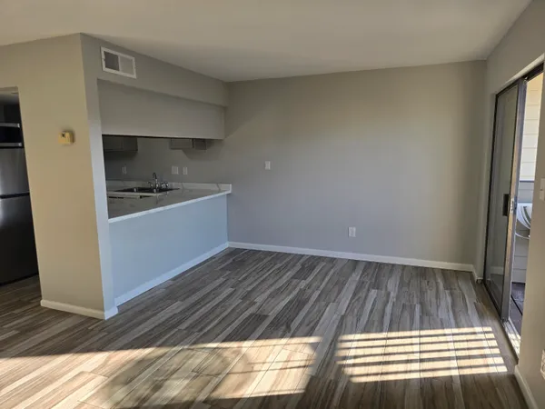 $1,650 | 308 Miracle Strip Parkway Southwest, Unit 27C, Fort Walton Beach, FL 32548