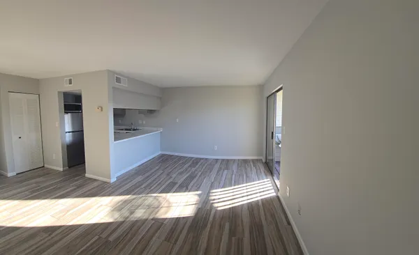 $1,650 | 308 Miracle Strip Parkway Southwest, Unit 27C, Fort Walton Beach, FL 32548