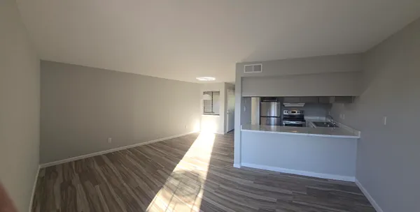 $1,650 | 308 Miracle Strip Parkway Southwest, Unit 27C, Fort Walton Beach, FL 32548