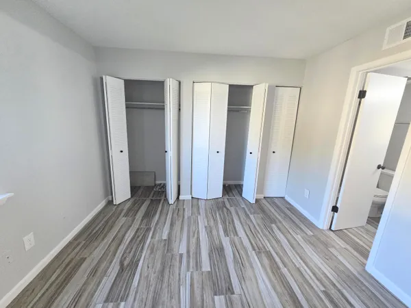$1,650 | 308 Miracle Strip Parkway Southwest, Unit 27C, Fort Walton Beach, FL 32548
