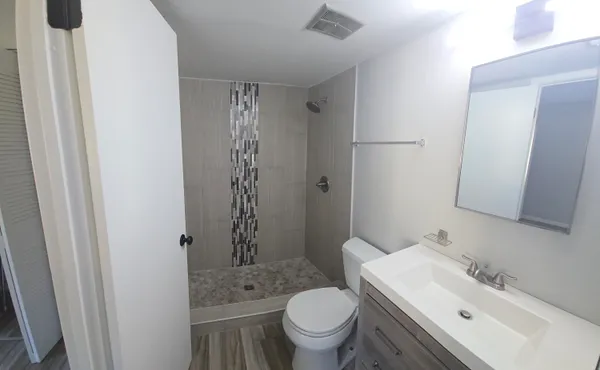 $1,650 | 308 Miracle Strip Parkway Southwest, Unit 27C, Fort Walton Beach, FL 32548