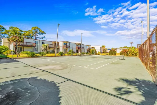 $1,650 | 308 Miracle Strip Parkway Southwest, Unit 27C, Fort Walton Beach, FL 32548