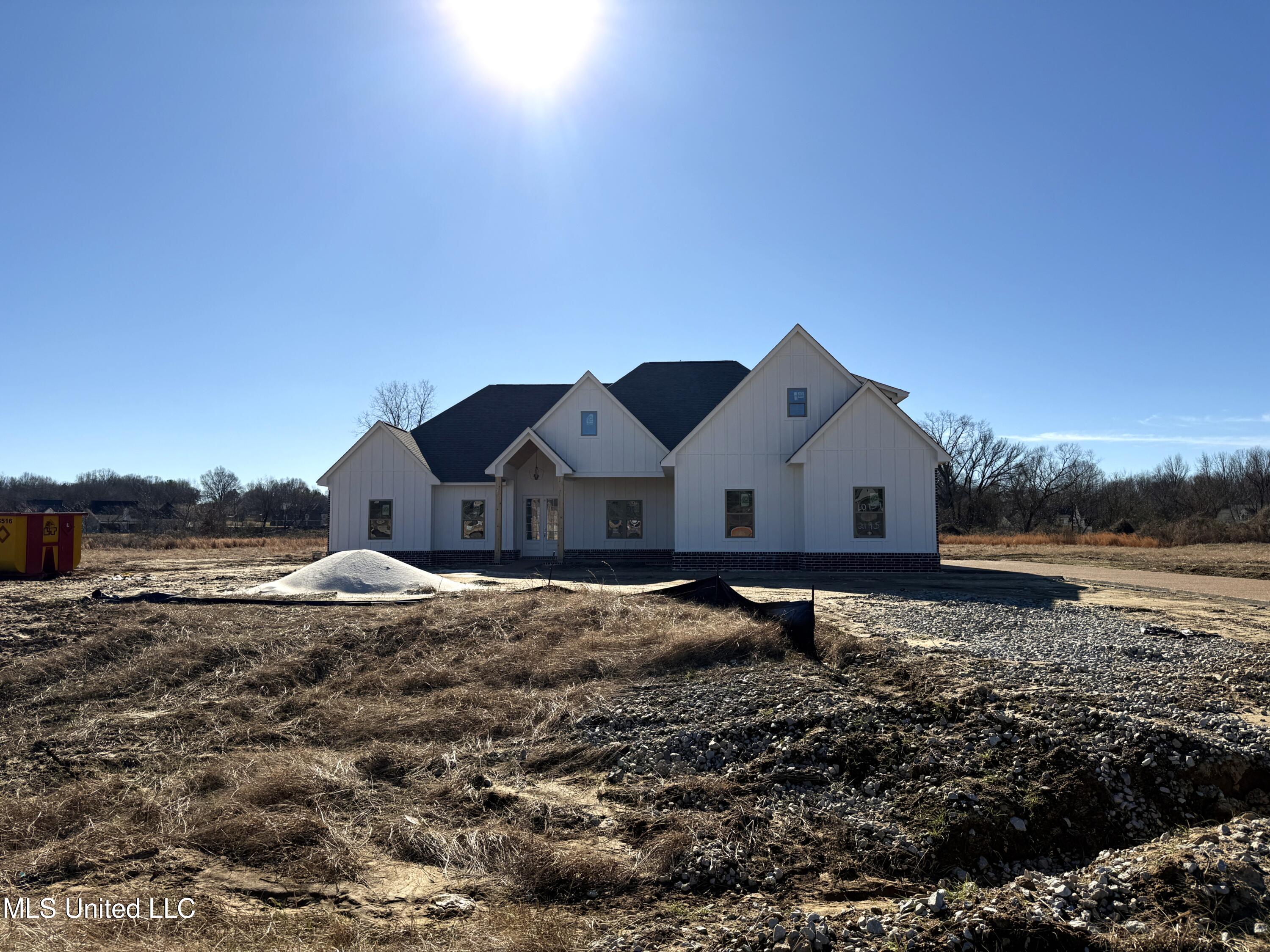 2195 Breanna Lane Hernando, MS 38632 - Photo 1 of 18 Front View