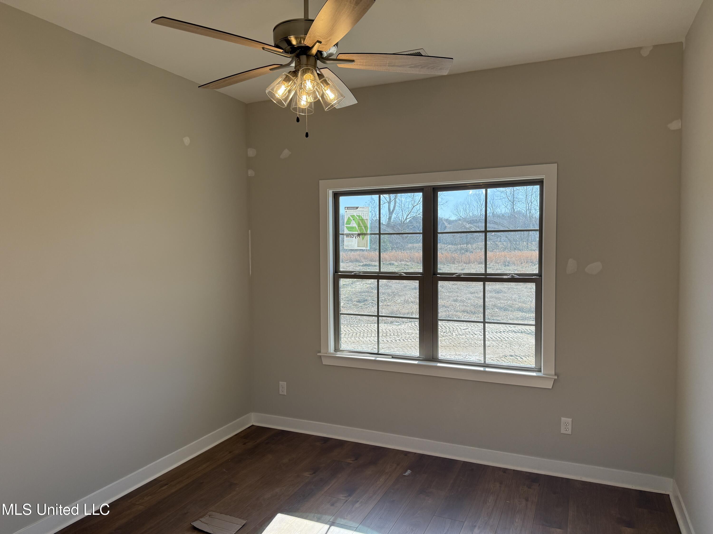 2195 Breanna Lane Hernando, MS 38632 - Photo 3 of 18 Bedroom 1