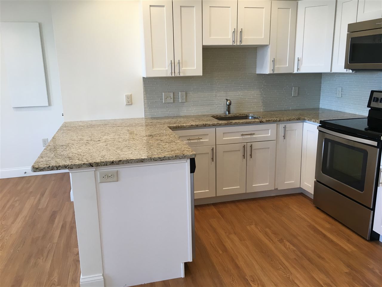 875 Elm Street, Unit 706 Manchester, NH 03101 - Photo 13 of 40
