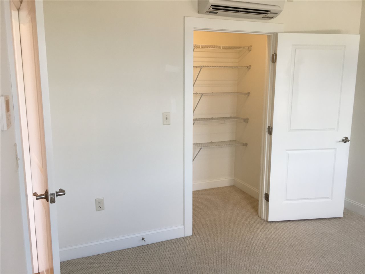 875 Elm Street, Unit 706 Manchester, NH 03101 - Photo 25 of 40