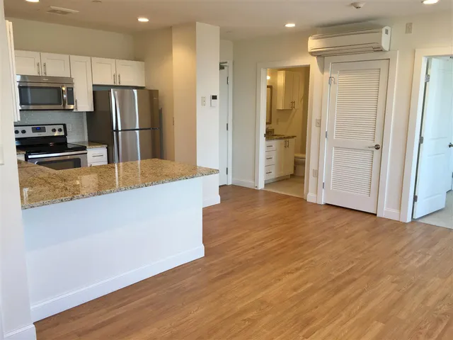 $2,139 | 875 Elm Street, Unit 706, Manchester, NH 03101