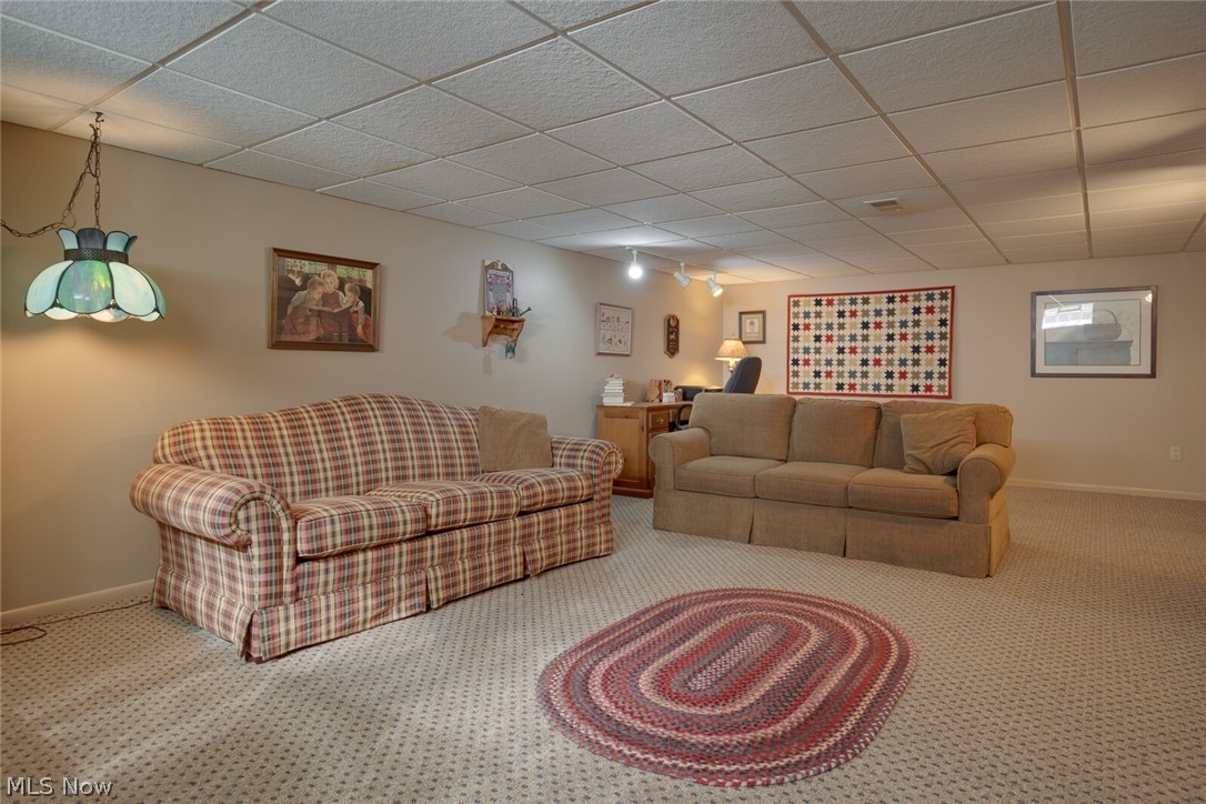 5004 Fairlawn Road Cleveland, OH 44124 - Photo 18 of 27 The basement family room is large and bright.