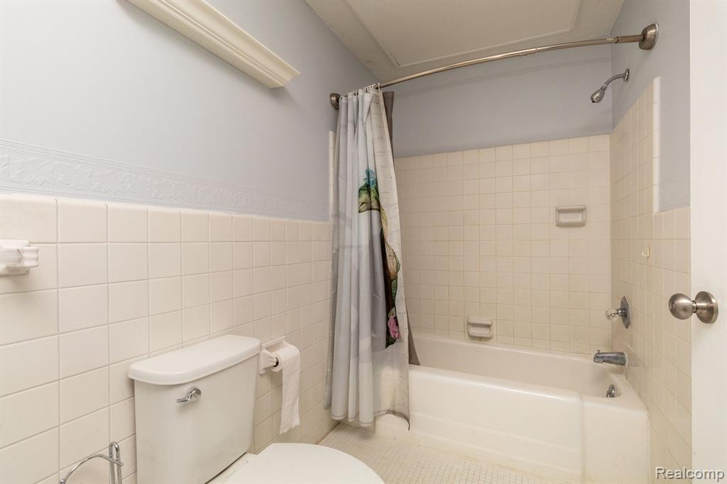 3126 Avalon Road Rochester Hills, MI 48309 - Photo 25 of 38