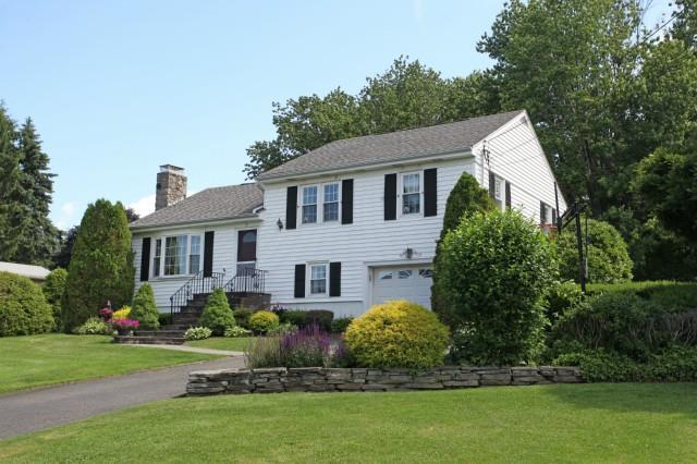 19 Fox Hollow Road New Fairfield, CT 06812 - Photo 1 of 1 Gallery Image 1