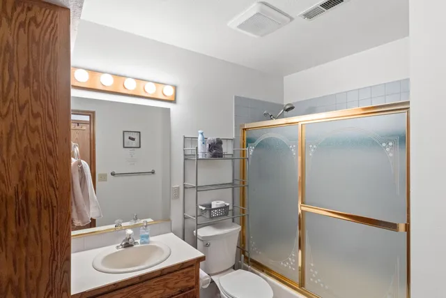 $1,100,000 | 731 Greggs Road, Newport, WA 99156