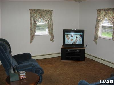 2198 Riverside Drive Bethlehem, PA 18015 - Photo 3 of 14 Living Room