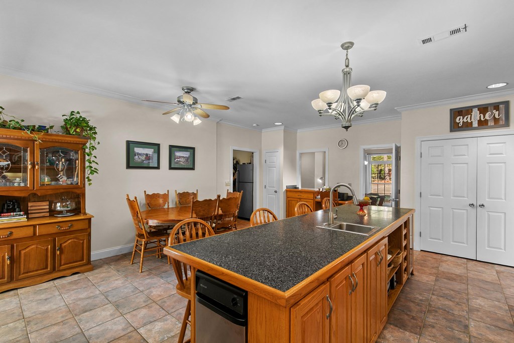 507 Limestone Road Dothan, AL 36301 - Photo 45 of 100
