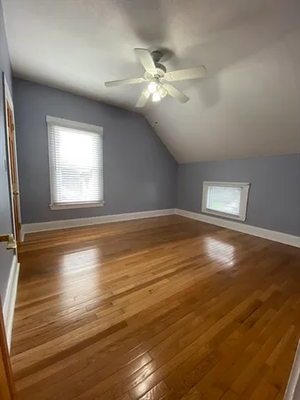 $1,700 | 58 Shawmut Avenue, Unit 3, New Bedford, MA 02740