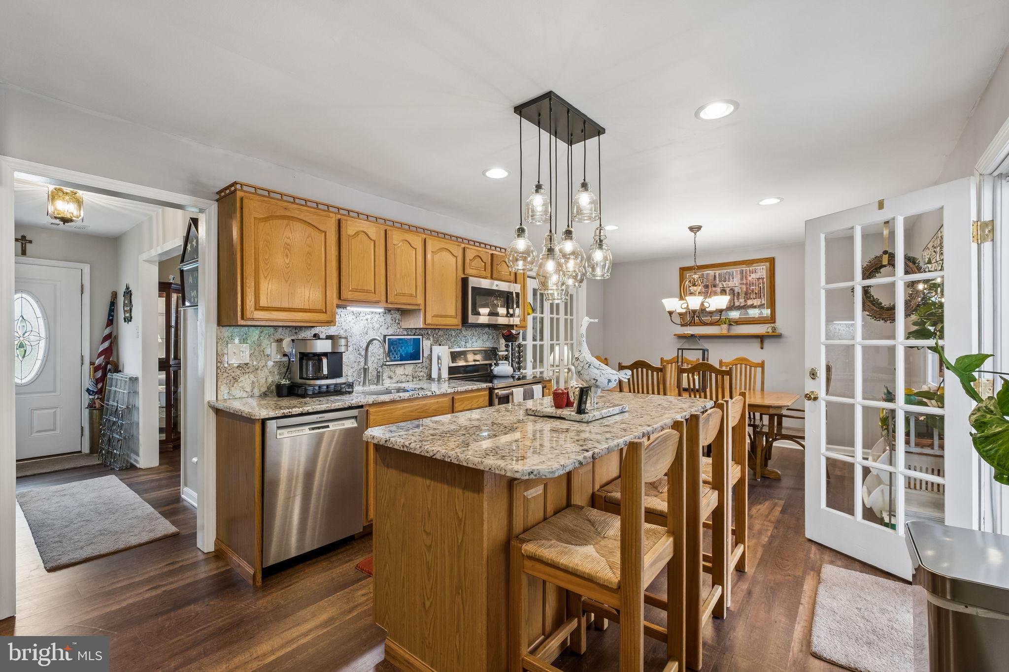 10 Monroe Way Newtown, PA 18940 - Photo 6 of 35 Kitchen