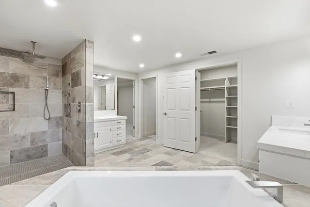 $1,590,000 | 7304 Spy Glass Drive, Modesto, CA 95356