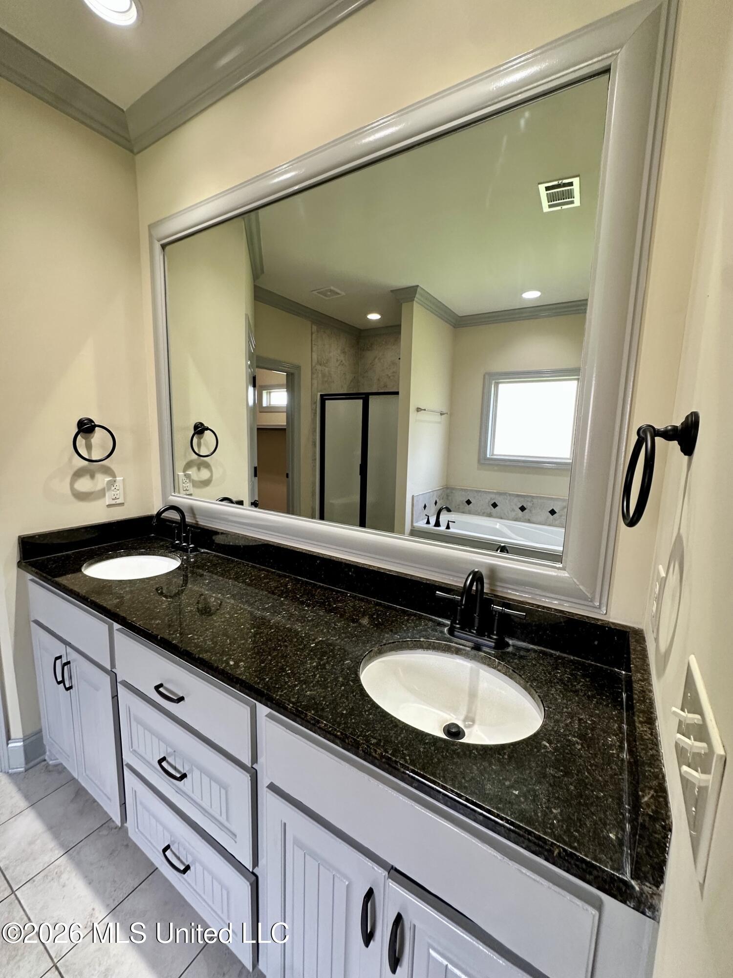 2017 East Ridge Circle Madison, MS 39110 - Photo 16 of 48 IMG_9648