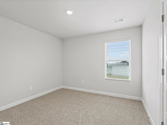 $337,900 | 180 Lavinia Circle, Duncan, SC 29334