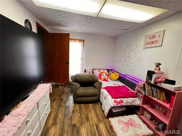 $245,000 | 20040 Boulder Road, Carlyle, IL 62231