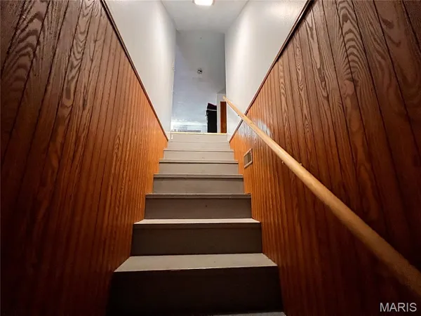 $245,000 | 20040 Boulder Road, Carlyle, IL 62231