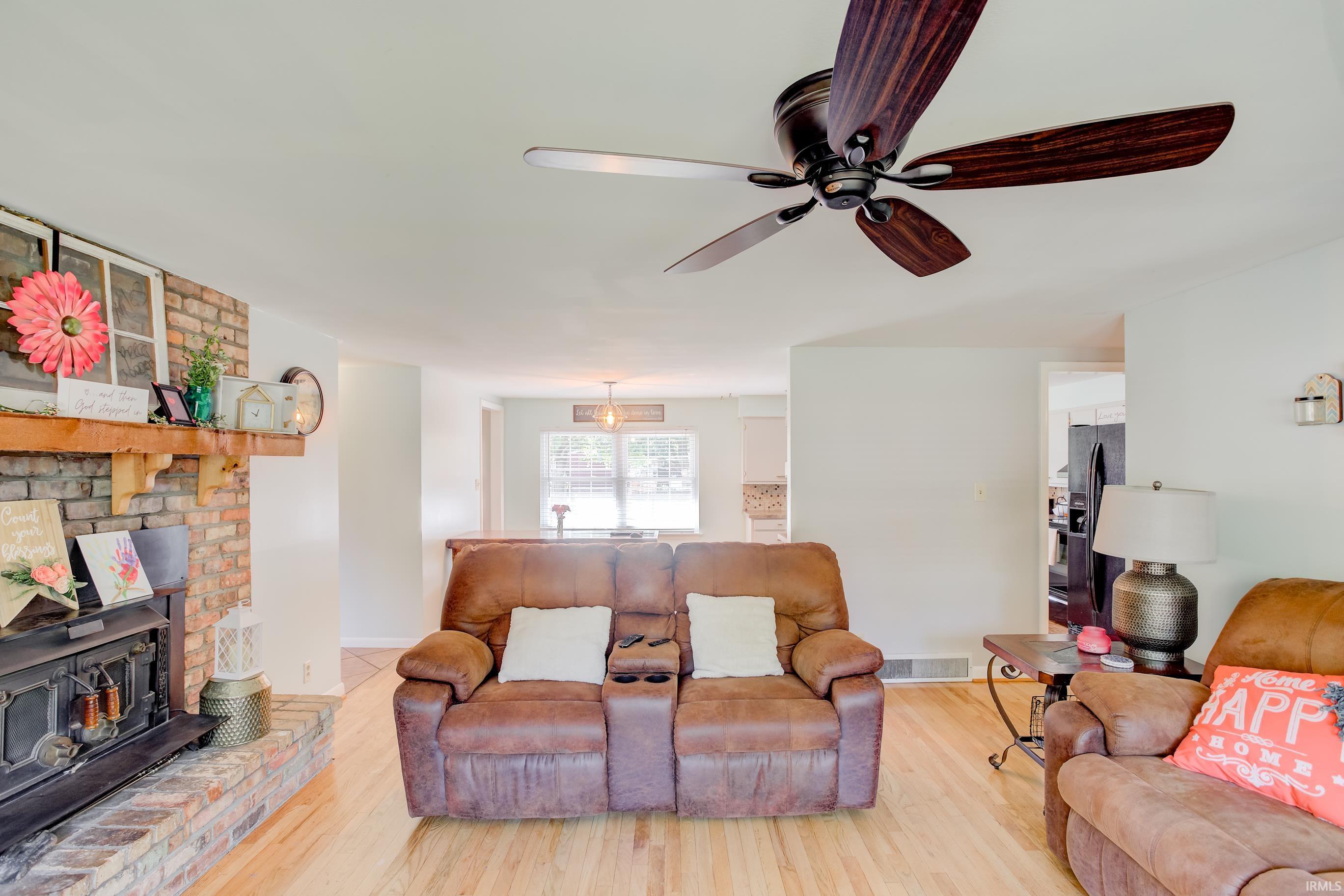 6155 Stacer Road Newburgh, IN 47630 - Photo 4 of 31 Gallery Image 4