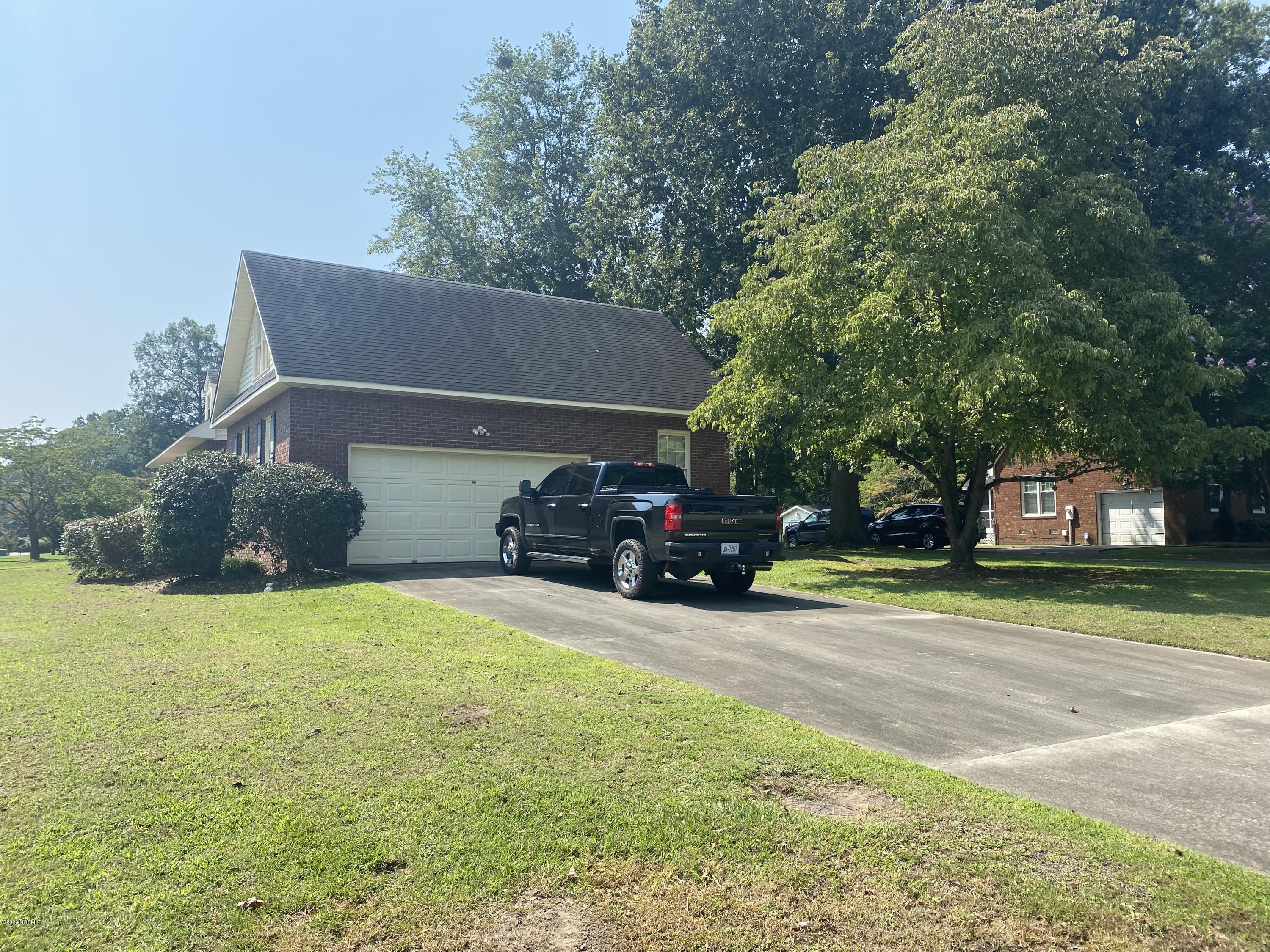 2714 Fairfax Road Kinston, NC 28504 - Photo 2 of 21 IMG_3944