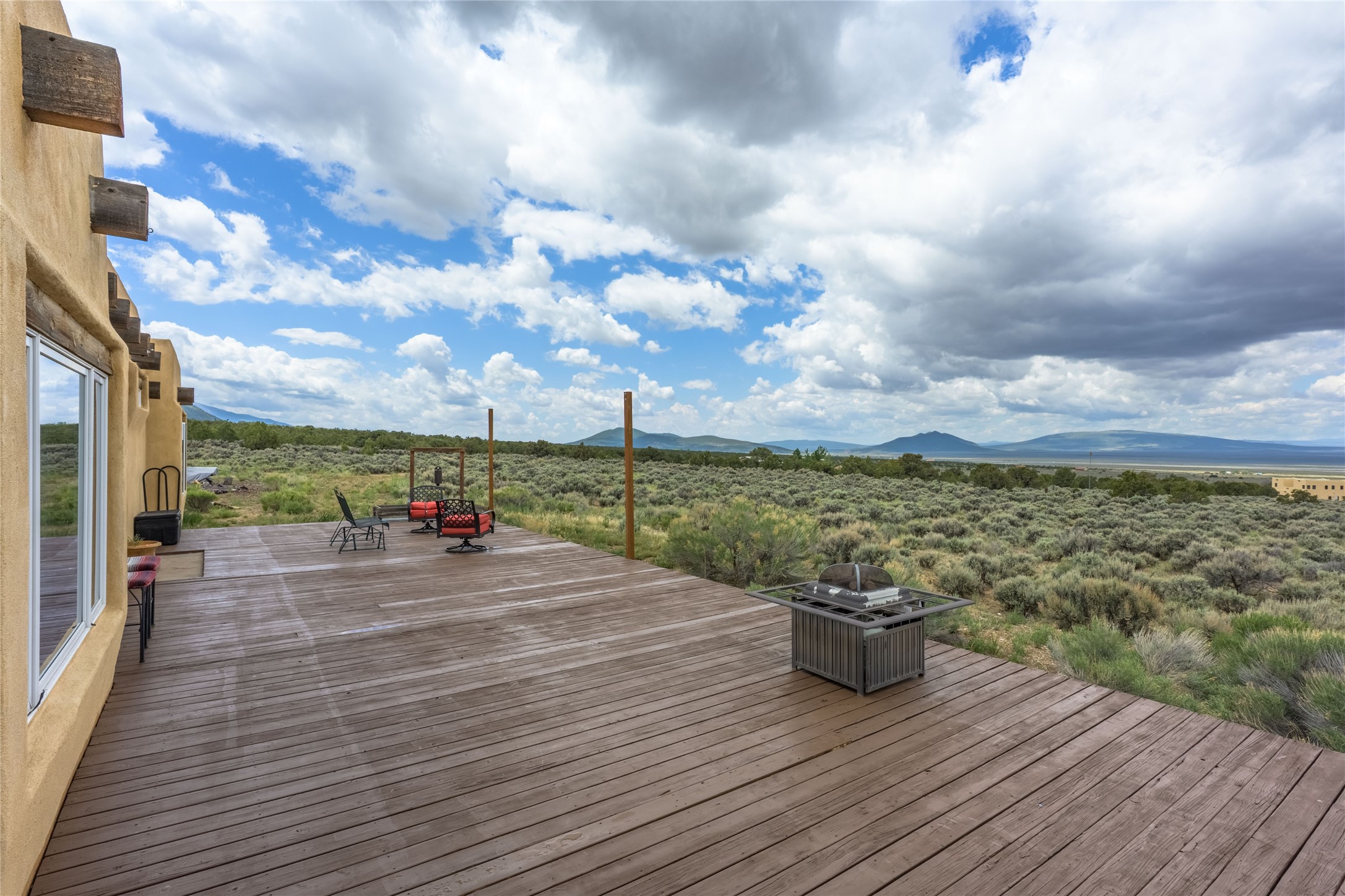 131 Quintana Road Cerro, NM 87519 - Photo 11 of 50