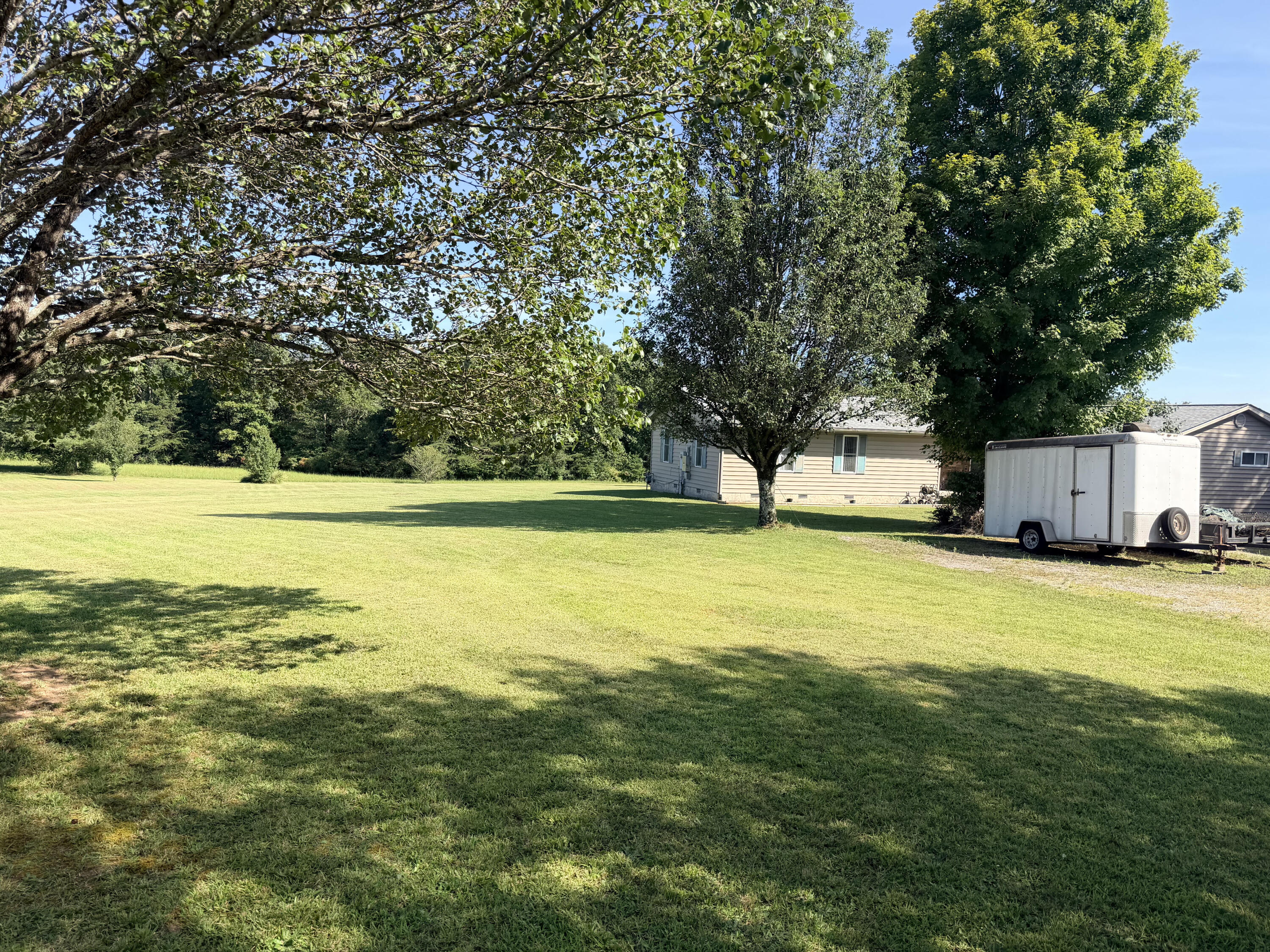 379 Turner Road Crossville, TN 38555 - Photo 2 of 43 Turner Road - Side Yard