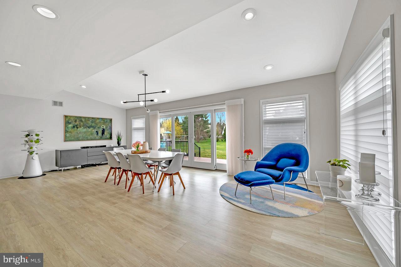 12 Parkview Road Cranbury, NJ 08512 - Photo 14 of 41 Gallery Image 14