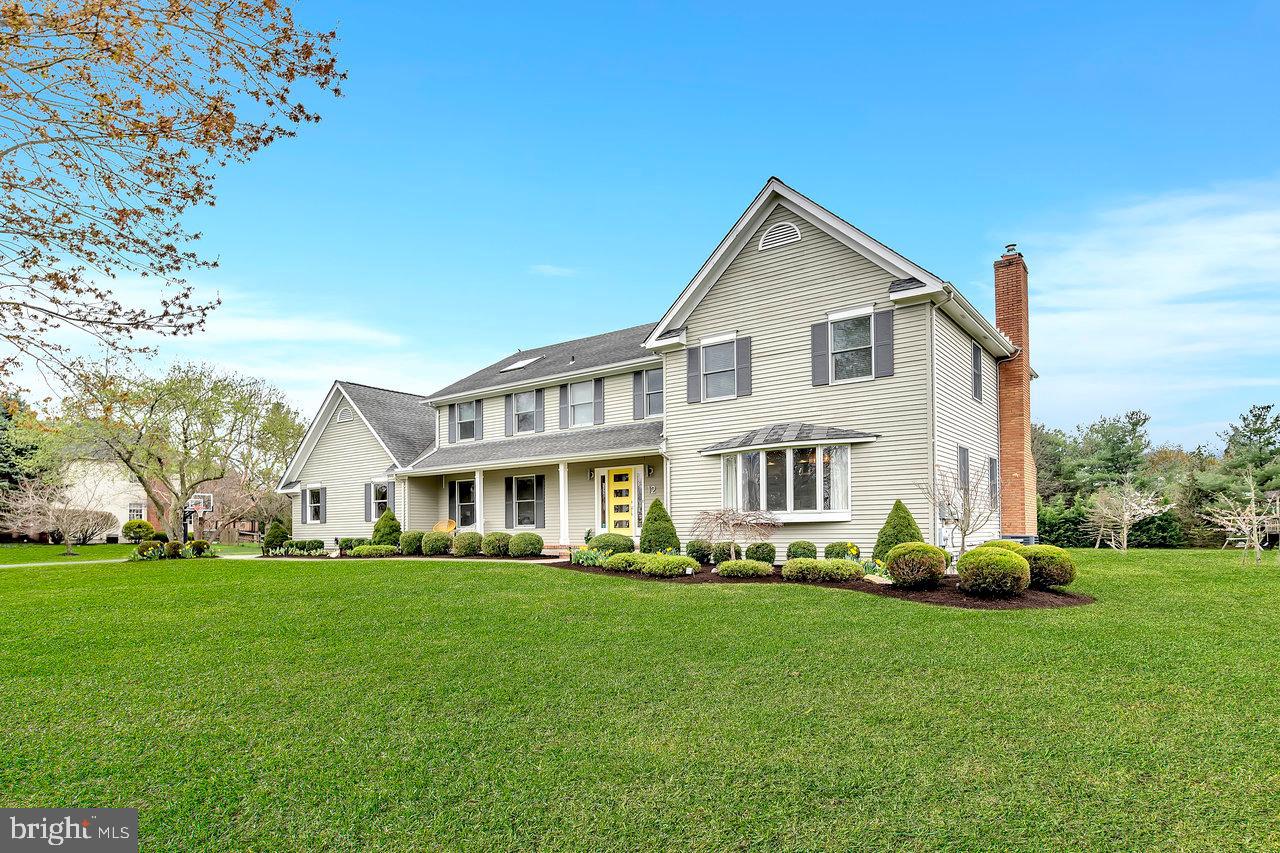 12 Parkview Road Cranbury, NJ 08512 - Photo 2 of 41 Gallery Image 2