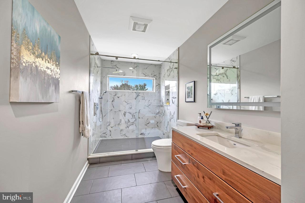 12 Parkview Road Cranbury, NJ 08512 - Photo 23 of 41 Gallery Image 23