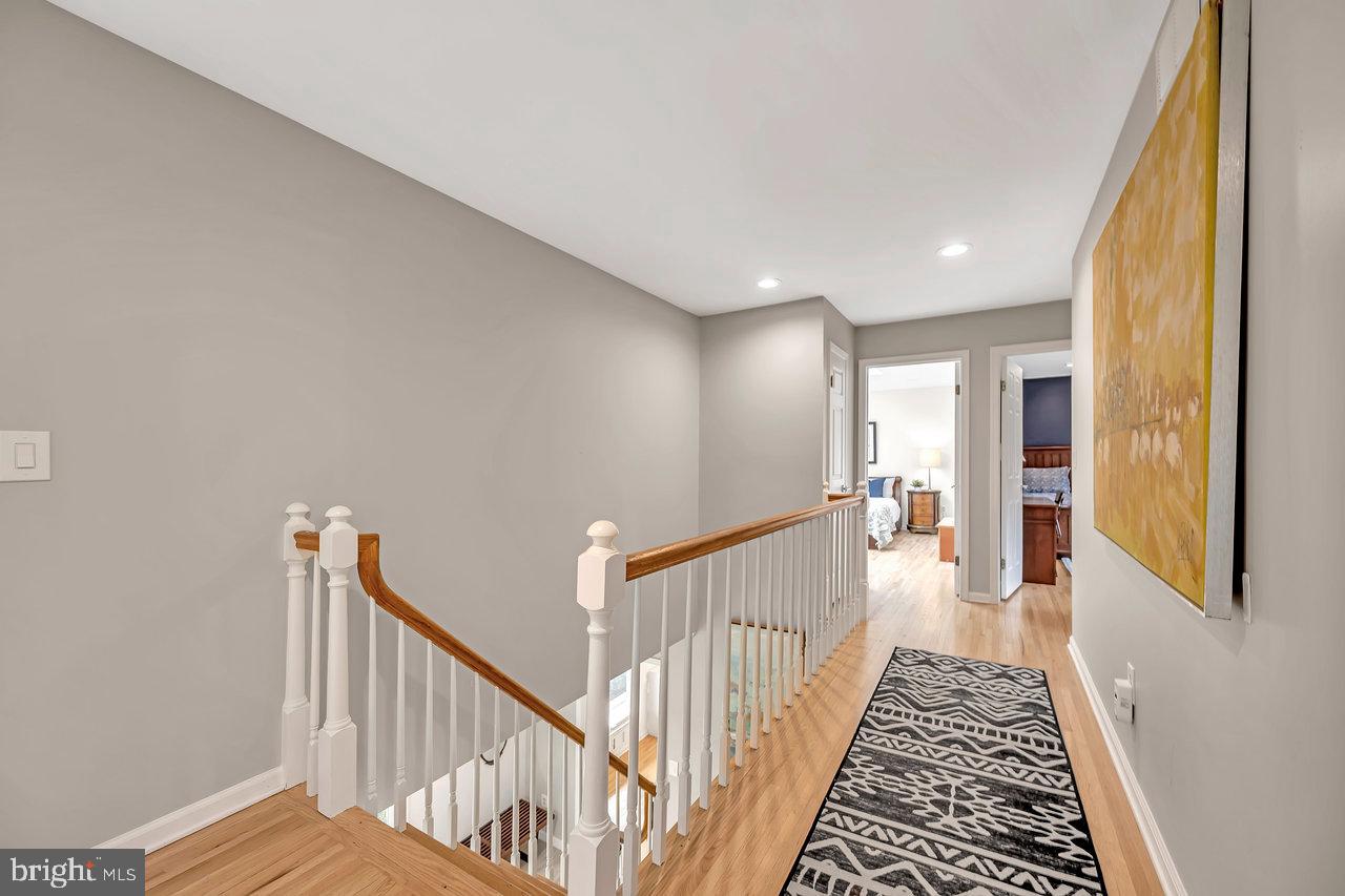 12 Parkview Road Cranbury, NJ 08512 - Photo 25 of 41 Gallery Image 25