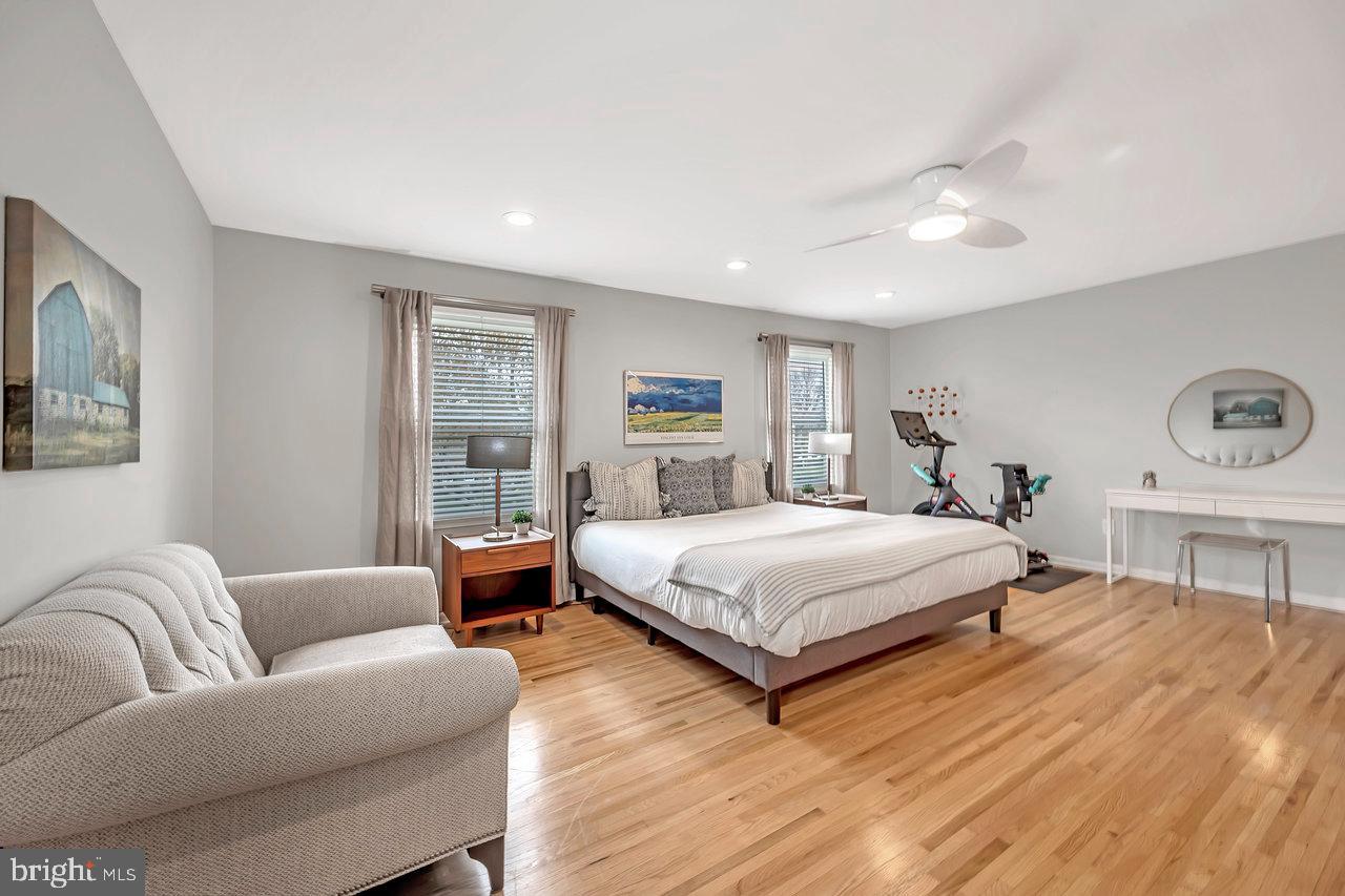 12 Parkview Road Cranbury, NJ 08512 - Photo 27 of 41 Gallery Image 27